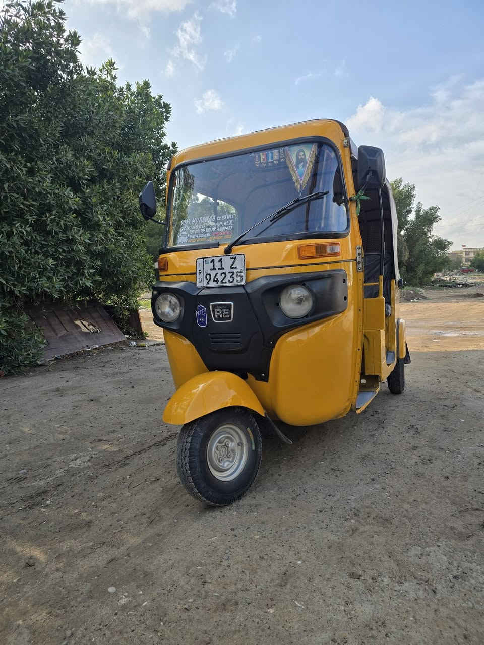 للبيع تكتك موديل ٢٠١٩ رقم انكليزي لوحات ٢ بسمي هزه فايته تحويل ثاني يوم تخم تاير جديد مسجل جديد تكتك جاهزه كبل للشارع بيه رشات صبغ للجماليه طوس جوه مال لغوده دوسات مكينه خير من الله السعر ٦٣٠٠ الشراي يتصل *********** /*********** مكاني شهداء البياع
