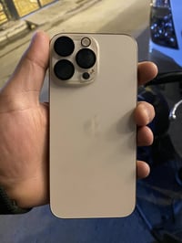 ايفون 16برو ماكس ذاكرة 256 بطارية 100 ومشحون 85 تواصل رقم فقط 07748993...