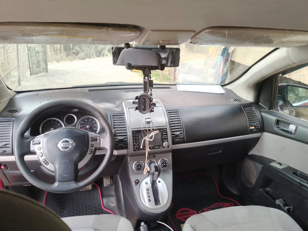 السلام عليكم
ترهم بيع او مراوس  حسب القناعه 
نيسان سنترا /موديل 2010
رقم الانبار دولي راعيه نفسه ابو سياره 
كير ومحرك كفاله ع فحص 
صدر تايرات نظيفة 
صبغ حزام اثر جراد وبيها قطعتين ضررها 
بدون دواخل 
تبريد تدفئه شغال 
جاهزه ع اخر حبايه 
مكان الانبار راوه 
السعر 75 وبي مجال 
***********
