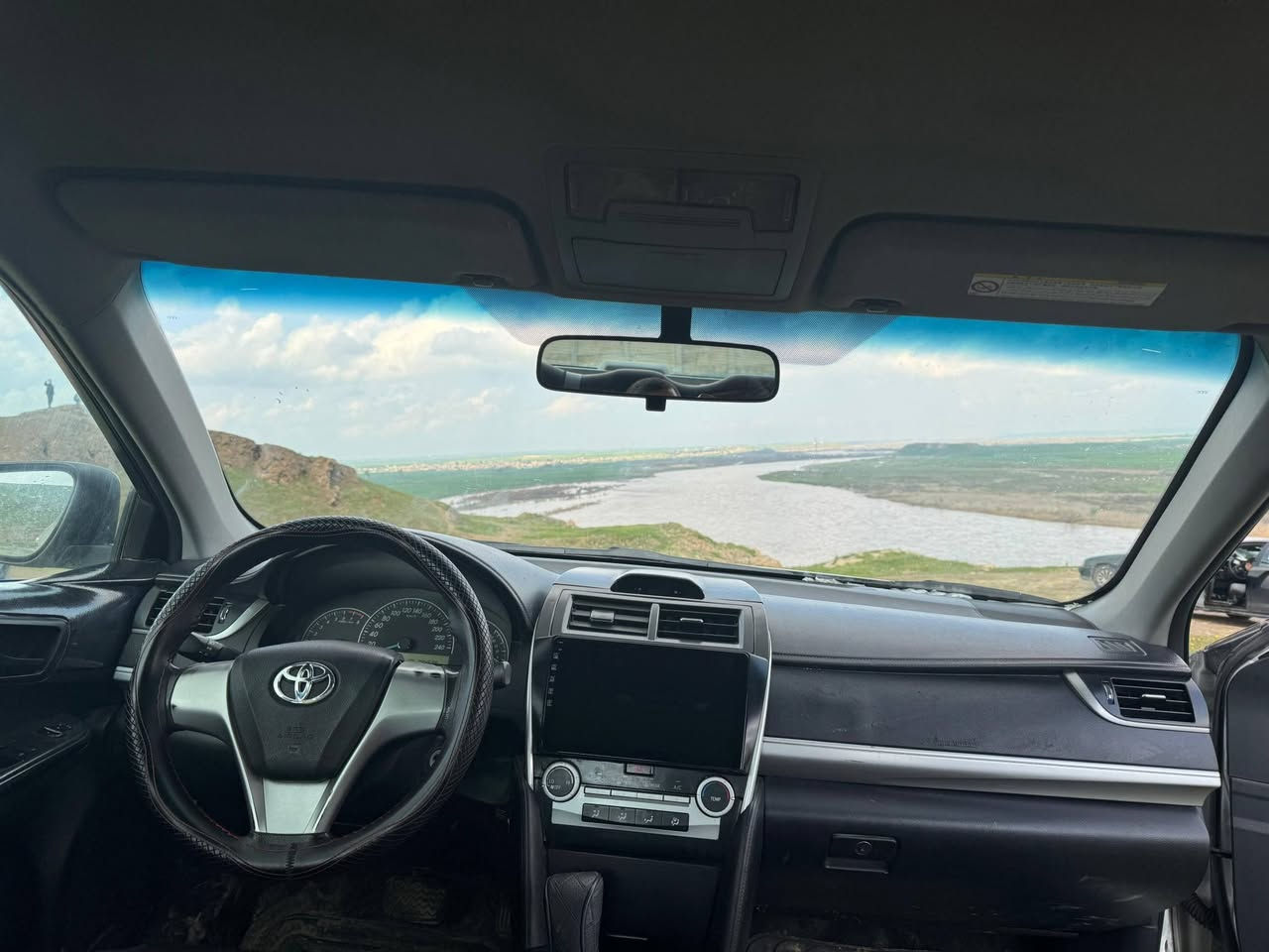 كامري خليجي موديل ١٥
بيها ٥ قطع بدون دواخل ابيعك حزام
محرك بس كازكيت مفتوح
بيع اومراوس باقل سعر
***********
