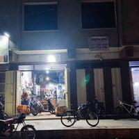 محل للايجار • الكندي الثانية • ٣×٩