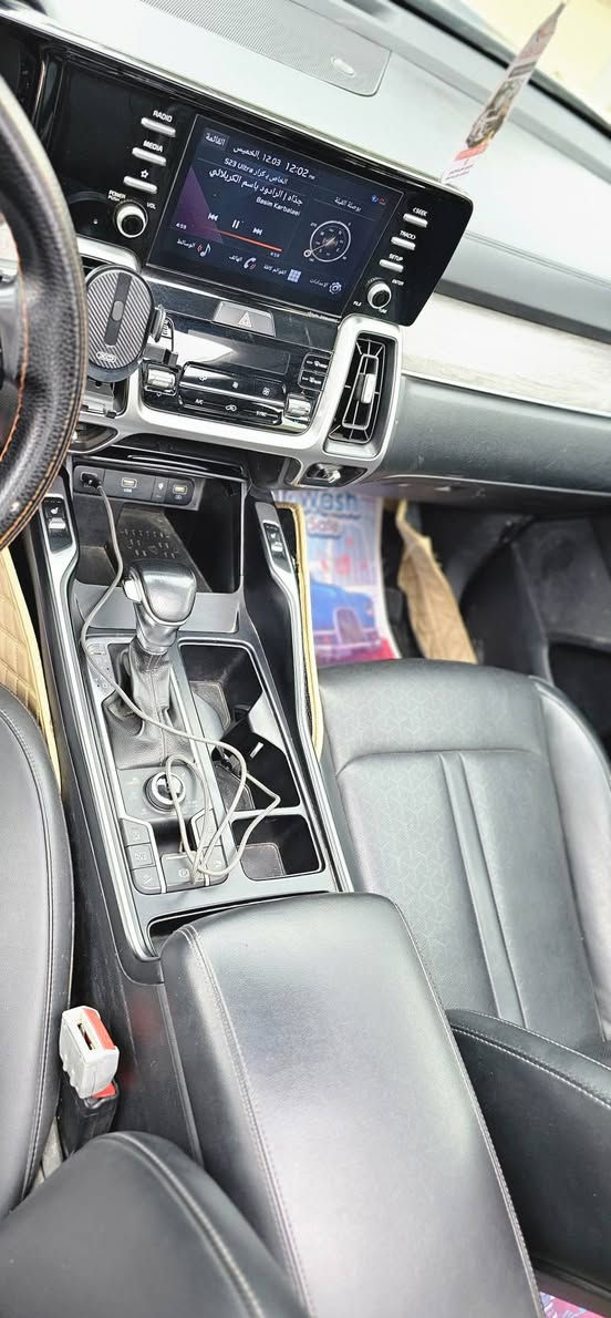 سلام عليكم .. للبيع للبيع
سورنتو موديل 2021 وارد أمريكي حادث بنيد وجاملغ  وبابين جهة السايق والباقي مكفول كفاله عامه فول مواصفات 1/ 1 
أعلى فئيه 
رقم أربيل صور الحادث مرفق بل منشور 
السعر المطلوب ( 200 ) وبيها مجال بسيط 
للاستفسار الاتصال على الرقم(***********) 
الخاص مفتوح مكان السياره بغداد المعامل
