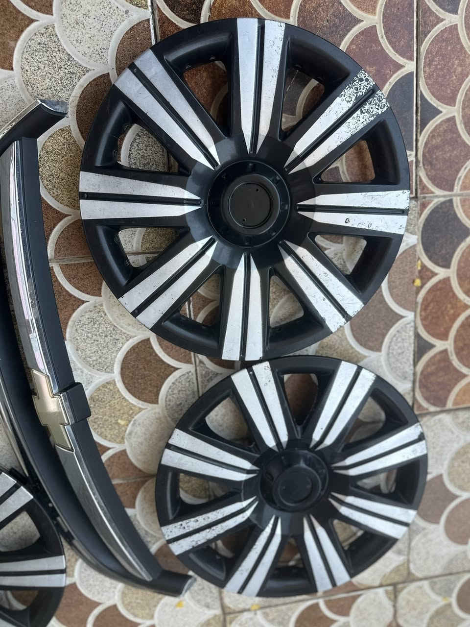 قيم واخذ كبات وشباج جديد الكبات متضررات كدامكم ابيعهن شكل ب شناطات ينربطن وبيهن كلبس بس مو قوي قيم واخذ


**إذا كنت صاحب هذا الإعلان وتريد حذفه لأي سبب، رجاءا أرسل رسالة إلى الدعم الفني**