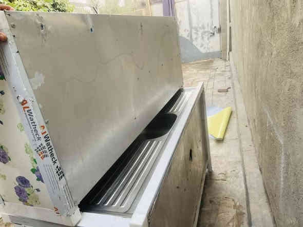 السلام عليكم
كاونتر للبيع اخو الجديد اي ضرر مابي نضيف كلش
مستعجل ع بيعته للاستفسار الاتصال على الرقم 
***********
