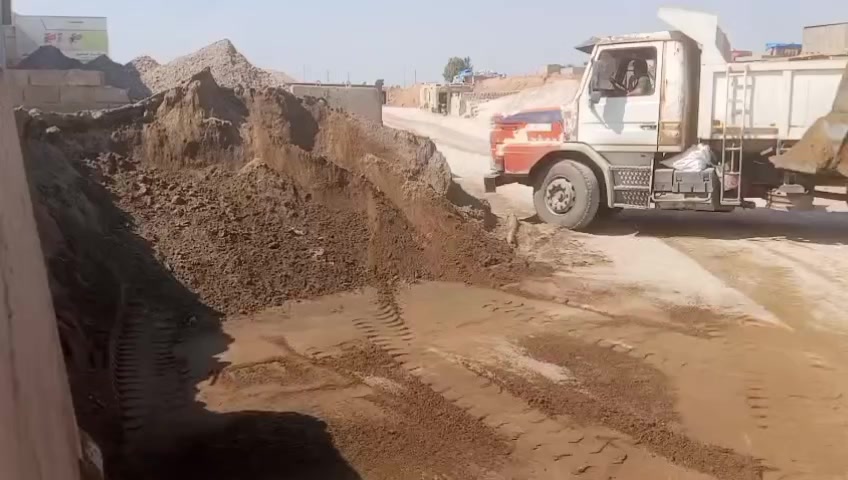 يالله
سكله لاخوين لبيع مواد البناء
حصو صدور درجه اولئ مغسول
ورمل اسود نباعي خشن درجه اولئ
رمل اخيضر كربلاء درجه اولئ
يوجد سكسات وتكات
لاتصال ***********
