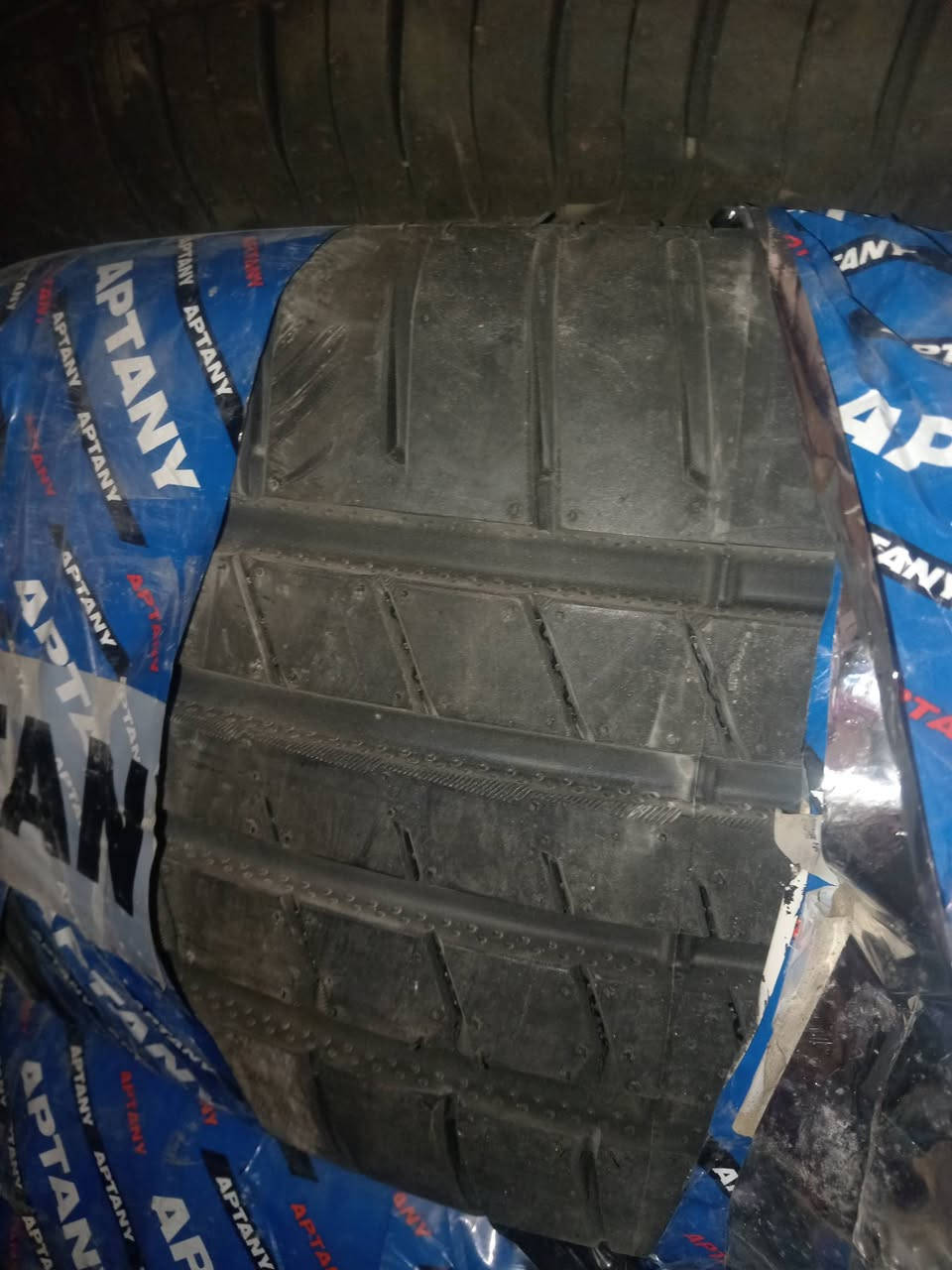 215/55/15
جديد صيني السعر ١١٠

باله ياباني نضافه فول ب١٠٠


**إذا كنت صاحب هذا الإعلان وتريد حذفه لأي سبب، رجاءا أرسل رسالة إلى الدعم الفني**