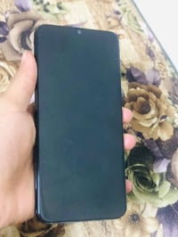 سامسونج A50 • ذاكرة ١٢٨ • رام ٦