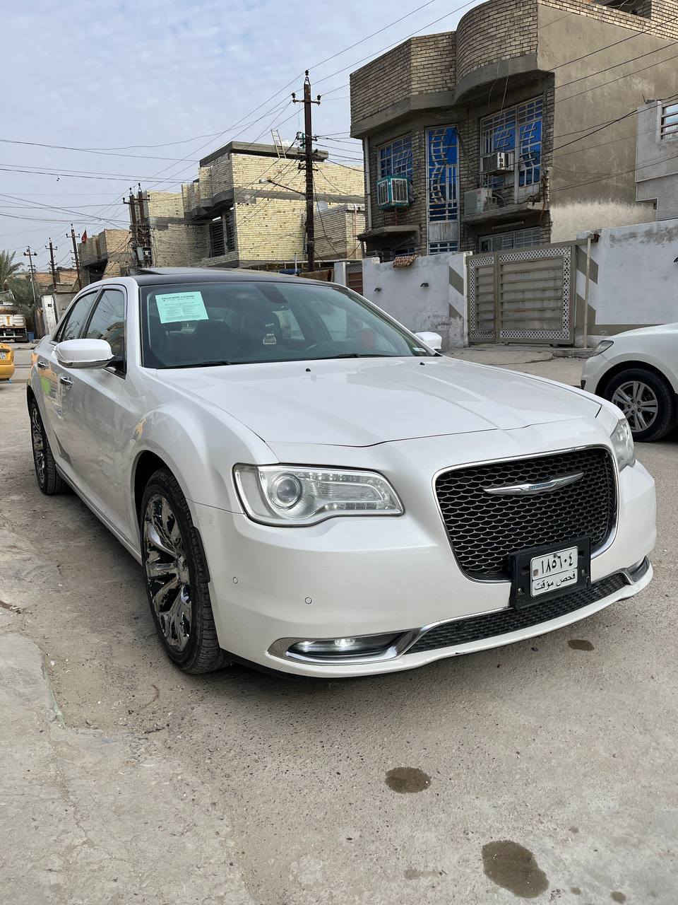 سلام عليكم
كرايسلر C300  2015 لون ابيض وارد أمريكي 
((دخول جديد كتاب ضابط متقاعد ديالى )) 👍
السياره بدون حادث كفاله فقط ميكانيك طلع بيها كازكيت وكملته 
السعر 220 وبيها مجال
تبريد بلادي❄️

مواصفات C المعروفه
اشاير بل مري رادار بل مري
حساسات خلفيه اماميه
12 سماعه الباين 
نيكلات ابواب المري نيكل العلايم نيكل
مكينه 3600  v6
ابواب بصمه 
داخل صاج
دواخل مختلف مشمشي مميز
كشنات الخلفيه تدفئة 
بانورما 
بصمة وتشغيل عن بعد
تحكم ستيرن كهربائي 
بردة خلفية تنزل ويه البك
ستيرن كهرباء 
كشن خزن 
لايت متحرك زنون بلادي عدسه متحركه
سستم سماعات الباين
كشنات تبريد تدفئة 
مراية هيتر مع الانعاكس ليلي
مري قلاب ويا بك
تحكمات ستيرن
السياره رقمها ديالى مشروع وطني

سيارة داخله كتاب ضابط رقمها ديالى مشروع وطني

السعر 220 وبيها مجال 
للستفسار ***********
