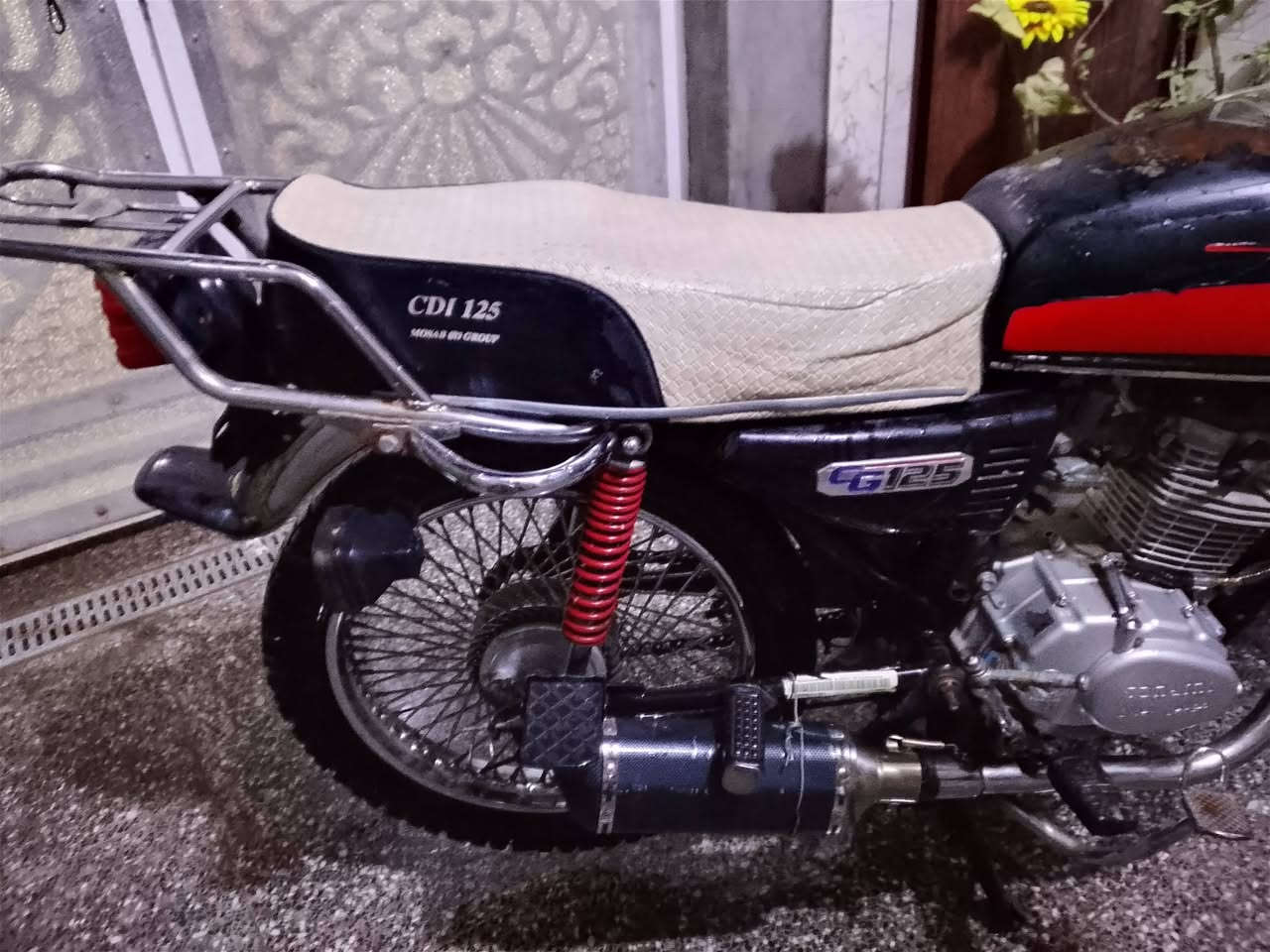 السلام عليكم تايكر 2023 مكينه مكفول نكره بكل وقت يردله شويه ترتيب العنوان بغداد  لامين السعر 450 وبيها مجال ***********
