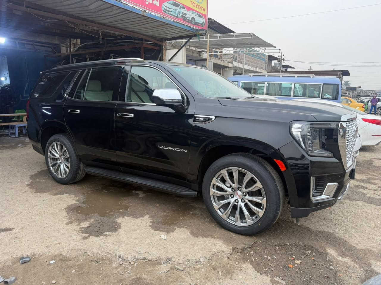 السلام عليكم ورحمة الله
جمسي 2024 وكاله المنصور خليجي رقم بغداد كفالة عامه
سيارة جديدة بمعنى الكلمة 
مواصفات sle
مغلفة ppf
شباك دينالي
ويل كب دينالي
الداخل مدوشم
سيارة بوضع الوكاله 
ماشية 45 كيلو متر
مكان السيارة بغداد
السعر 530 وبيها مجال
للاستفسار ***********
