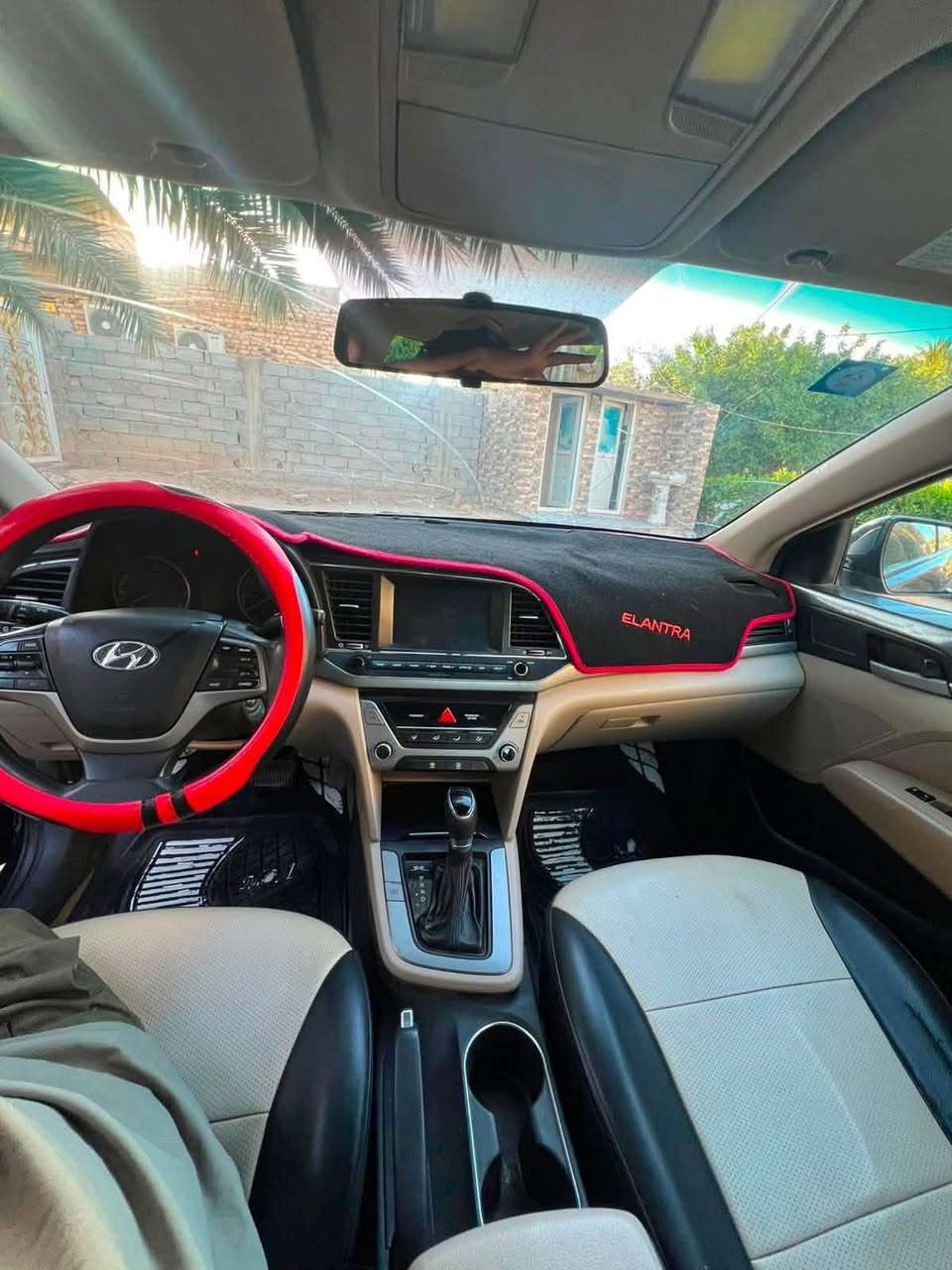 النتره ٢٠١٧ للبيع بيه بس البنيد والسونار بلمنشور
السعر.  ١٠٥
***********

