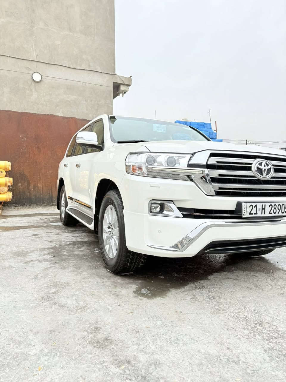 سلام عليكم
لاندكروز 2017

  مكفوله كافة عامه من باردوتكحيل وصبغ 4600v8ماشيه 39تايرات شركه بيه بعده

رقم سليمانيه بسمي تحويل مباشر 

فول واحد ع واحد 

فول المواصفات 

بصمه تشغيل 

بصمه ابواب 

اشاره لكزز

فتحه

حساسات اماميه

حساسات خلفيه 

4 كامرات 

8 ايرباك 

كرسي كهرباء 2 

كراسي جلد 

تحكمات ستيرن 

دبل ماوس

ثلاجه

لايت عدسه دخاني زنون. عالي ناصي

تحكم بمستوى الضوء الخارجي 

مري شفط

مري قلابه ع وضع البك 

اشاره بلمري 

بك لايت ضبابي 

زراك لايت 

ستيرن صاج 

نضام ايكو لتقليل صرف الوقود 

سياره جديده ومكفوله من كلشي 

سعر 540

مكان بغداد 

***********

***********
