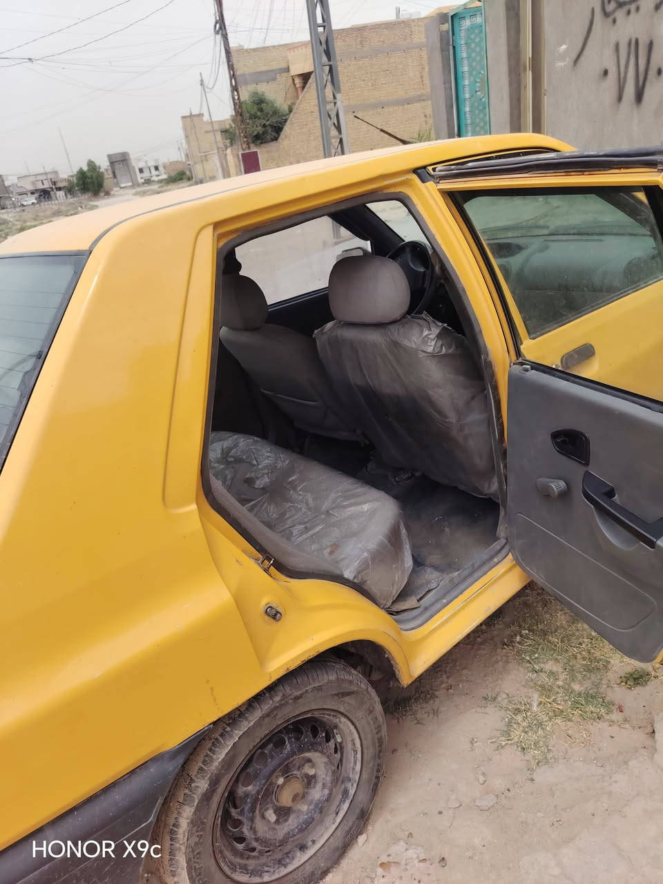 سايبا ٢٠١٧ نظيفه فقط تبريد ميشتغل الباقي مكفول وجاهزه وقطرت خياس مابيها وتحويل ثاني يوم شرط مصفره هيئة وغرامة وباسمي سيارة مكاني سبع البور فقط مبدل جاملغ الاتصال ع رقم او مراسله واتساب ***********
