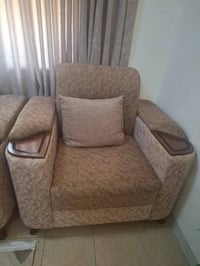 تخم 10 مقاعد استعمال قليل ب 550 07861952920