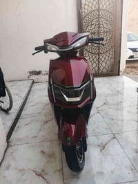 دراجة شحن مستعمل نظيفة ما ماشية هواي رايدها بـ 500 الف  سرعتها 65  ملف...