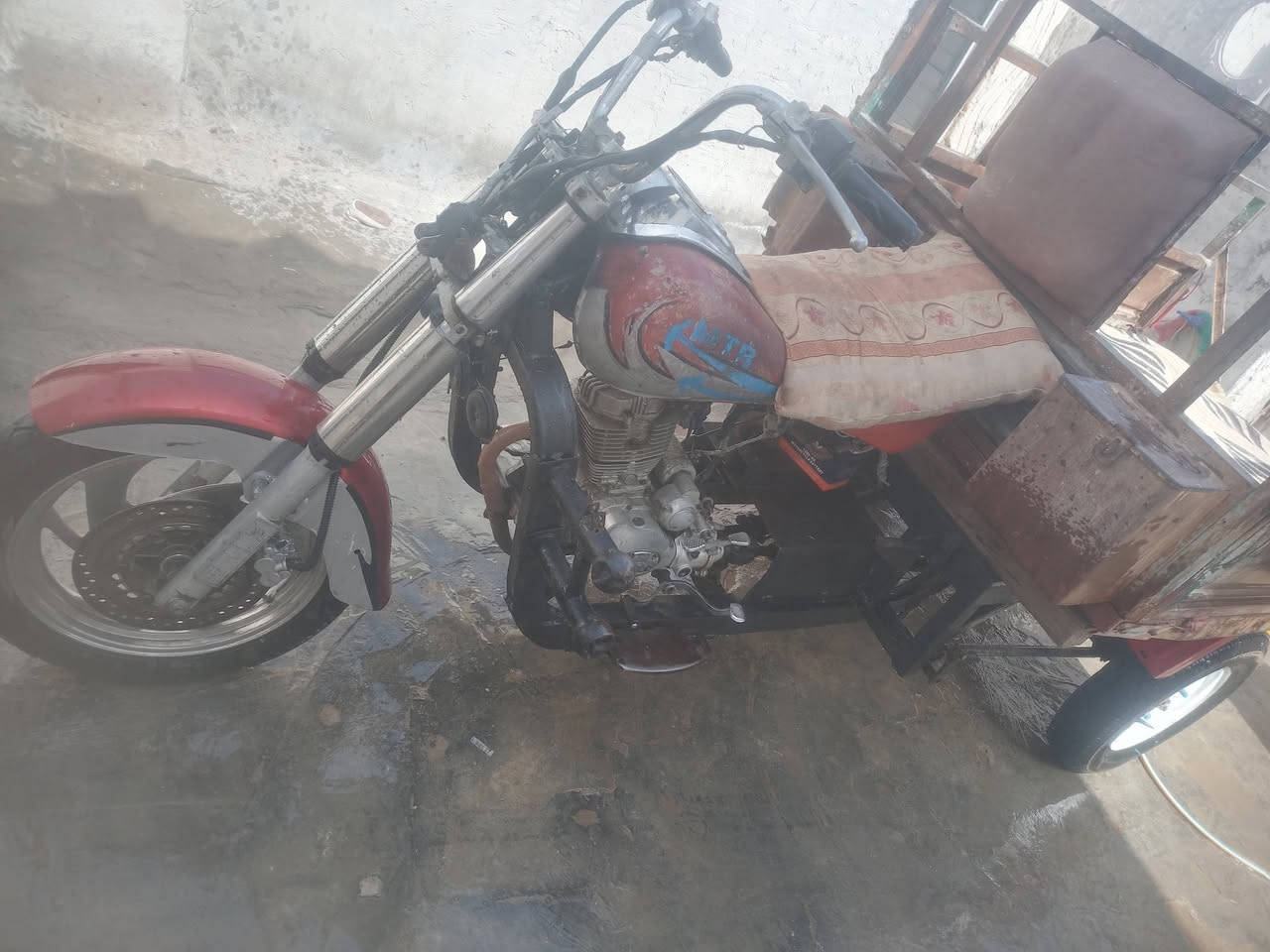 سلام عليكم ستوته للبيع مديل ٩ رقم وسنويه سنويه ضايعه اسويلك مكاتبه بيها باج يم لدواسه ولباقي كفاله مكاني نجف سعر ٧٠٠ رقمي ***********
