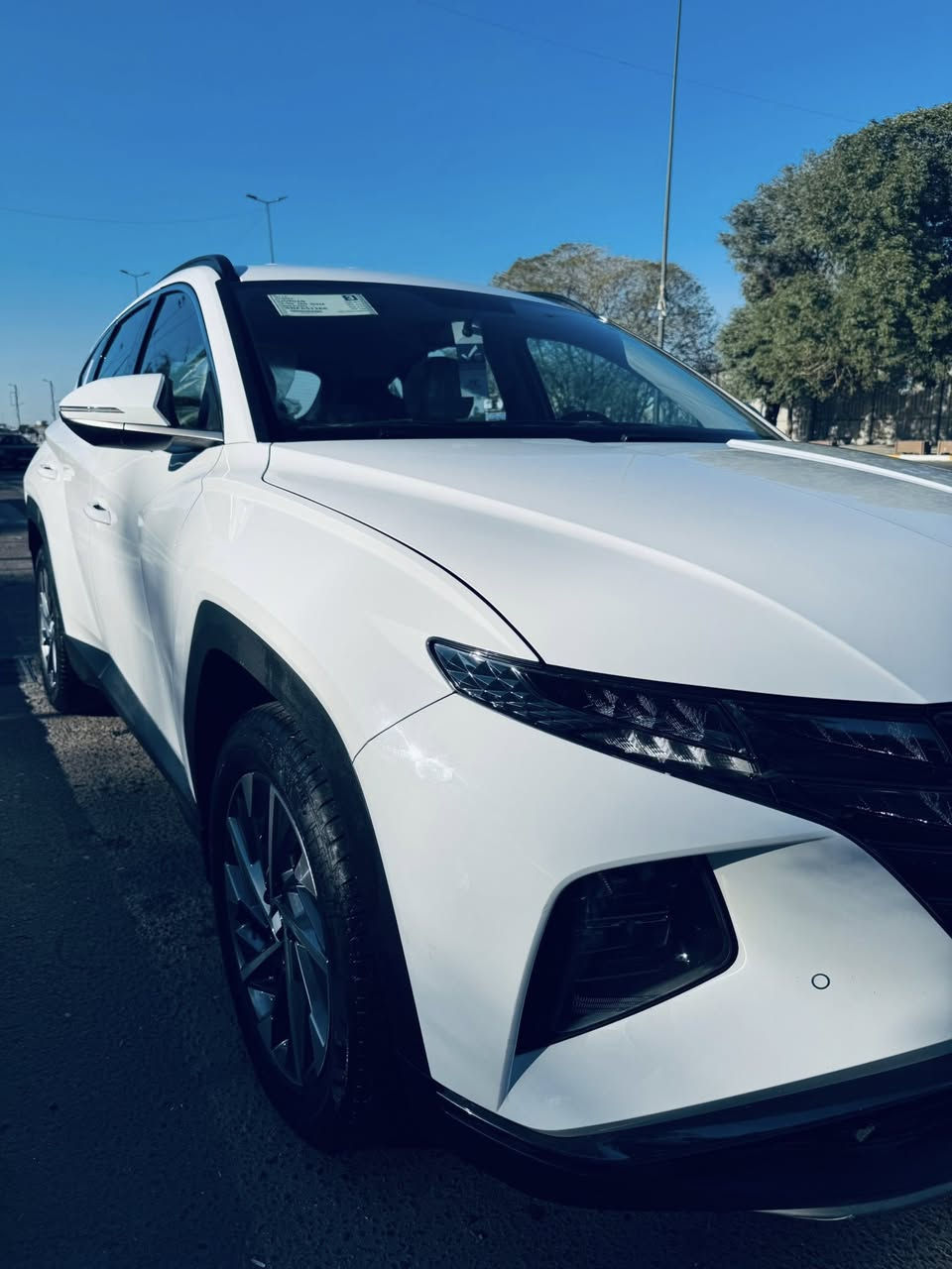 رمضان كريم لكل الاخوه 
توسان ٢٠٢٤ خليجي مكفوله 
رقم بغداد
شاحن واير ليس
تشغيل عن بعد 
بردات خلفيه 
حساس امامي خلفي 
كامره دواره
تبريد قطعتين 
سبير منازل ماشيه ٤٤ الف كيلوً مكفوله فقط كارت جدا بسيط السعر ٢١٨٠٠$ مكاني بغداد الكرخ 
***********
