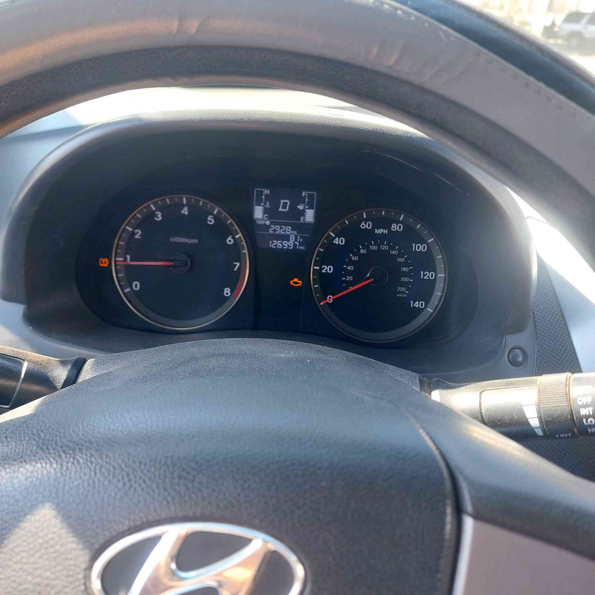 اكسنت 2016  وارد امريكي بابل ب اسمي مكان السياره حله شارع 60 محاربين .السياره حداديه وباتري تايرات جدد .حادث السياره مبين بصور كشف السونار السعر 100 .للاستفسار ***********
