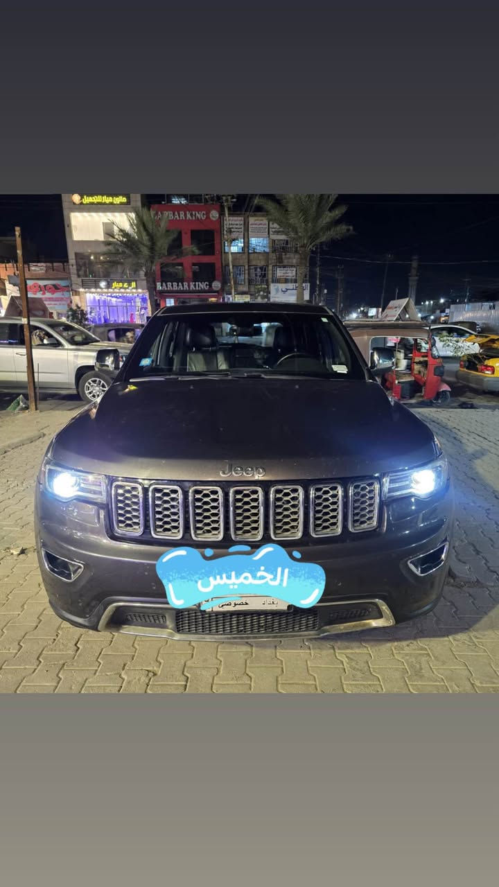 السلام عليكم 
جيب لاريدو لمتد فول مواصفات 
المواصفات معروفة لا حاجة لذكرها 
ماشية ٨٠ ml 
السيارة بأسمي 
عنوانها بغداد 
السعر النهائي ١٦٥$ 
للاستفسار اكثر الاتصال 
*********** 
او مراسلة عبر الواتساب 
الخاص غير متوفر Colombo, Sri Lanka
