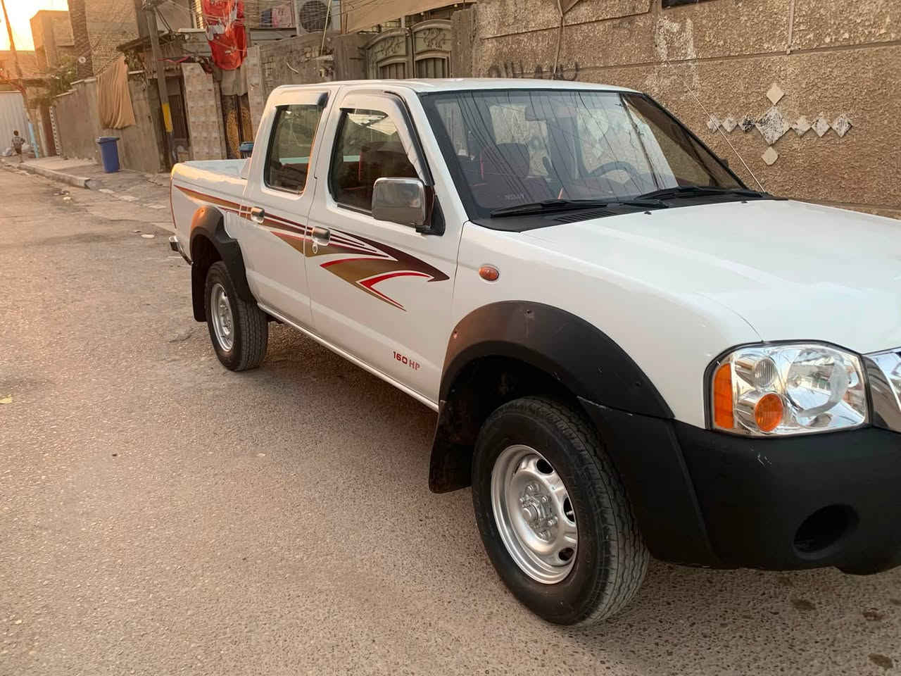 السلام عليكم بيكم نيسان ٢٠٠٨ مزاد وزارة الداخلية معمرة كير مكينة حدادية جديد صبغ عام  
السعر الاتصال الرقم التالي 
***********

