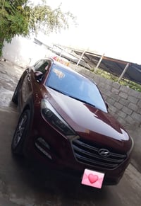 توسان موديل 2018 خليجي الاستفسار على هذه رقم 07819279415//07506291881