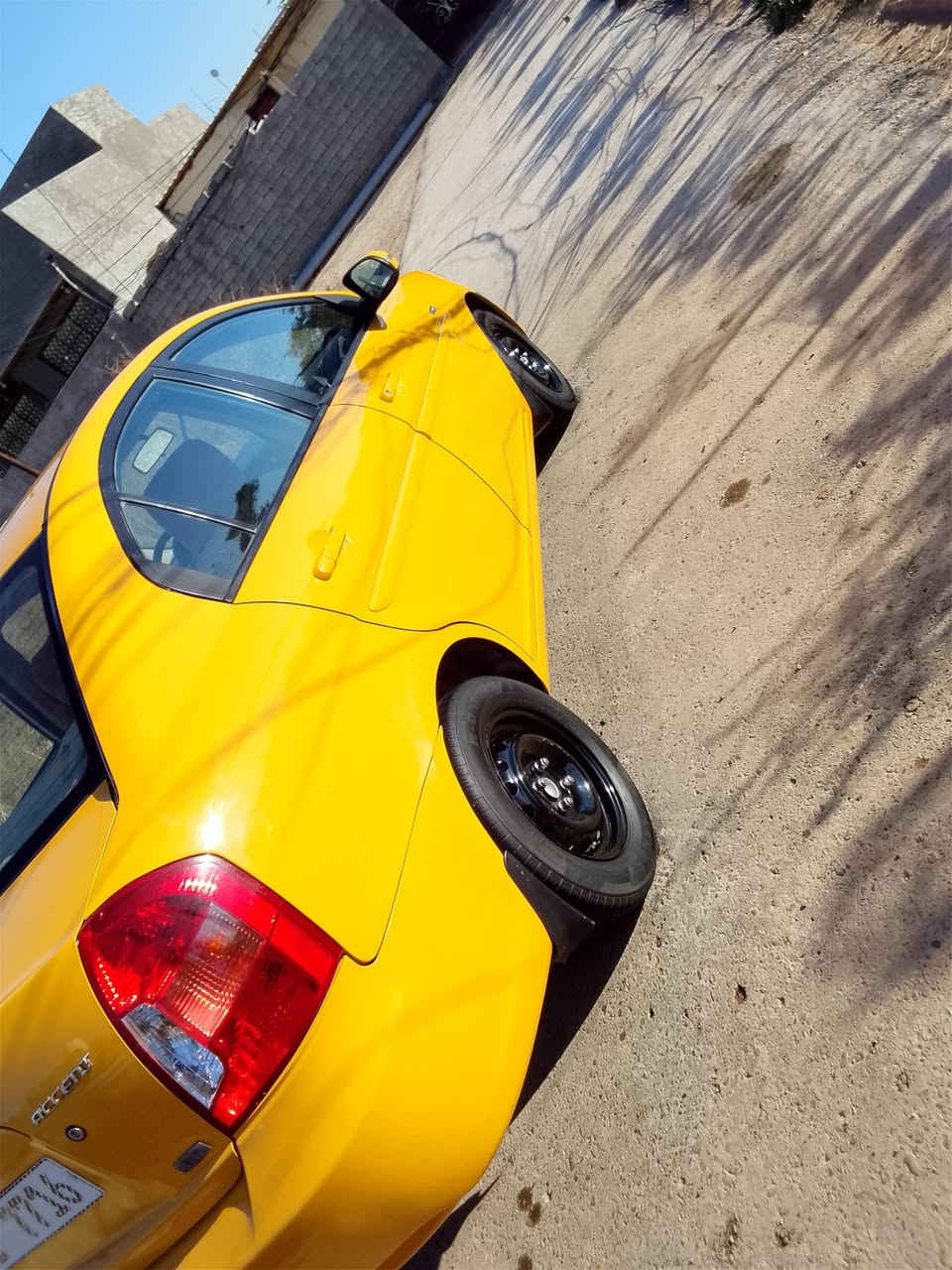 السلام عليك اكسنت موديل11 خليجي شركه طخه خفيفه يم البكلايت السياره مكفوله كير مكينه تبريد  كله جديد معروضه 90 الهاتف ***********
