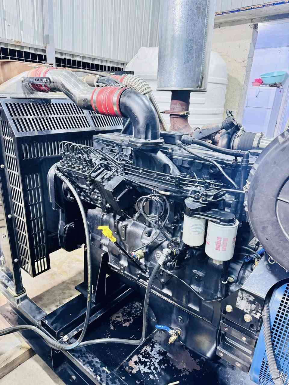 سلام عليكم للبيع كمنز 24 ولف 114 بيها بخار قليل بدون تنقيص ***********
