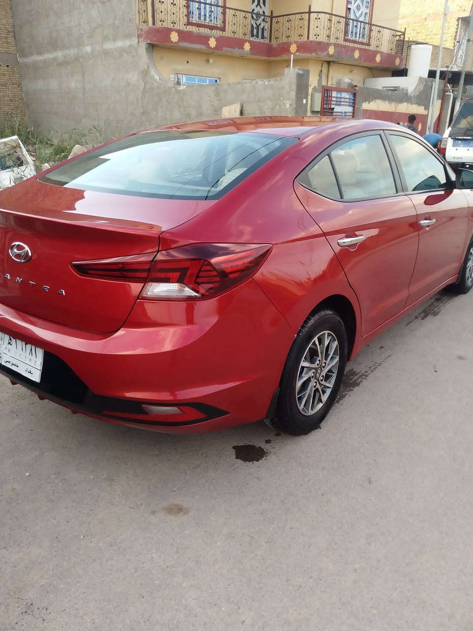 السلام عليكم النتره موديل 2020 اللون احمر موروني محرك 1600خليجيه رقم بغدادكفاله من الصبغ والتبديل ماشيه 128 الف السعر 155 وبيها مجال للشراي العنوان كوت الشهداء الاتصال ***********
