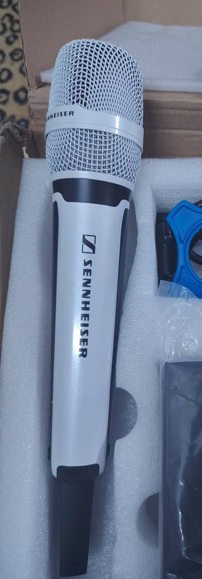 سنهايزر جديد غير مستعمل
١٢٠ الف دينار
التواصل خاص بخدمتك
يوجد خدمة توصيل


**إذا كنت صاحب هذا الإعلان وتريد حذفه لأي سبب، رجاءا أرسل رسالة إلى الدعم الفني**