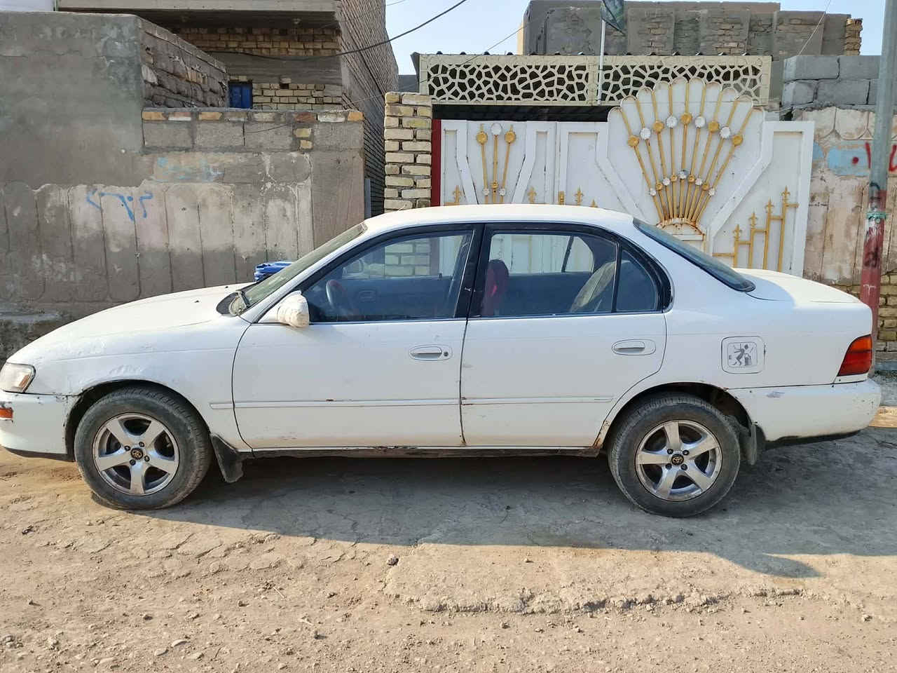 كورله ٩٣دولي رقم انبار بسمنه هز جديده تحويل مباشر واسط جاهز خير من الله الشراي يتصل عل الرقم خاص ماكو اخواني (سعره)(٤٥).      وبيه مجل قليل الشراي مكانه العزه الجديده(***********)
