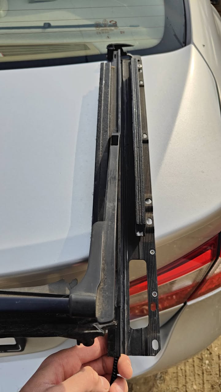 سلام علیکم اخوان 
های ادوات مال سافران شکل جدید للبیع 
الزجاج مال البانوراما امامی=٤٠ الف
البردە مال فتحە امامی =٢٥الف
الماتور مال بانوراما =٣٥الف
السکە مال بانوراما =٢٠الف 
عنوان السلیمانیە


**إذا كنت صاحب هذا الإعلان وتريد حذفه لأي سبب، رجاءا أرسل رسالة إلى الدعم الفني**