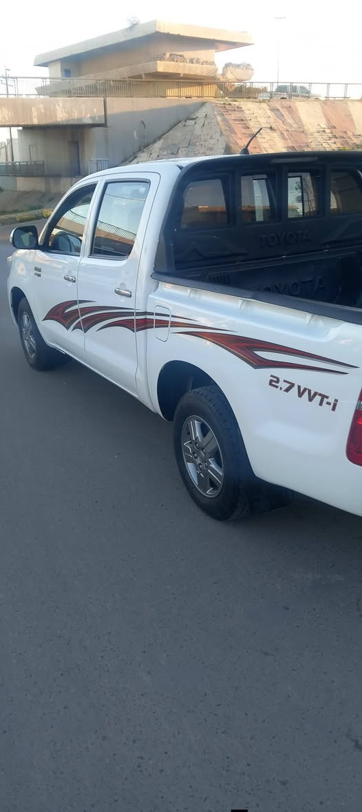 السلام عليكم سياره هايلوكس موديل 2014 مقفوله كفاله عامه من عدل بني التبديل السياره مكانها الحله السياره معروضه بشده ونص وبيها مجال قليل حق الجيه والسياره متوازي ببيعتها اتصلوا على رقم الشاشه واتساب او اتصال ب 150 وبيها مجال مجال بسيط مال حق الجايه اتصلوا على الرقم اسفل الشاشه*********** اتصلوا على هذا الرقم اسفل الشاشه واتساب واتصال سيم كارت
