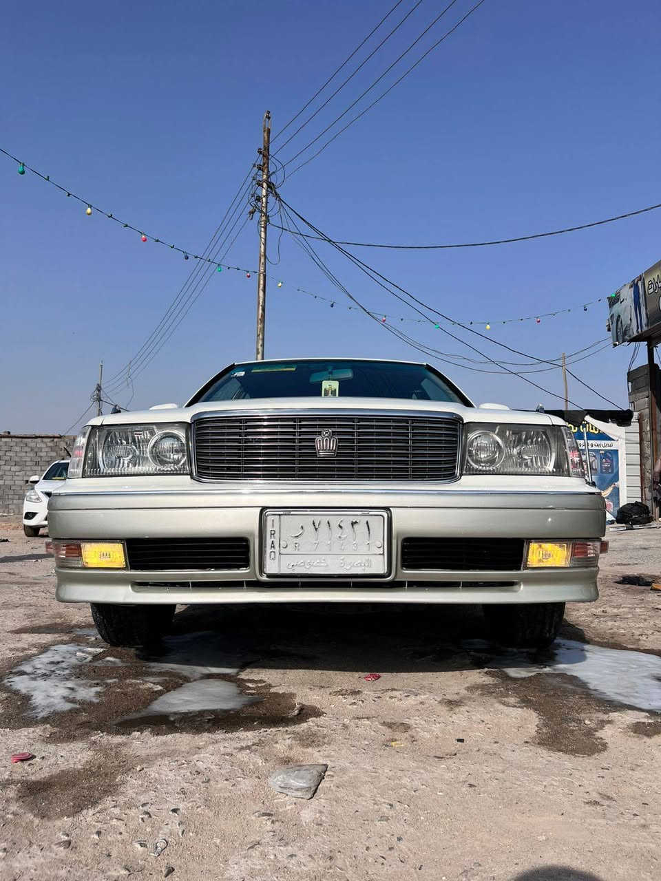 السلام   عليكم راس الثور جديده موديل 98 رقم بصره باسمي مقفوله كفاله  عنوان السياره البصره رقم الهاتف***********
