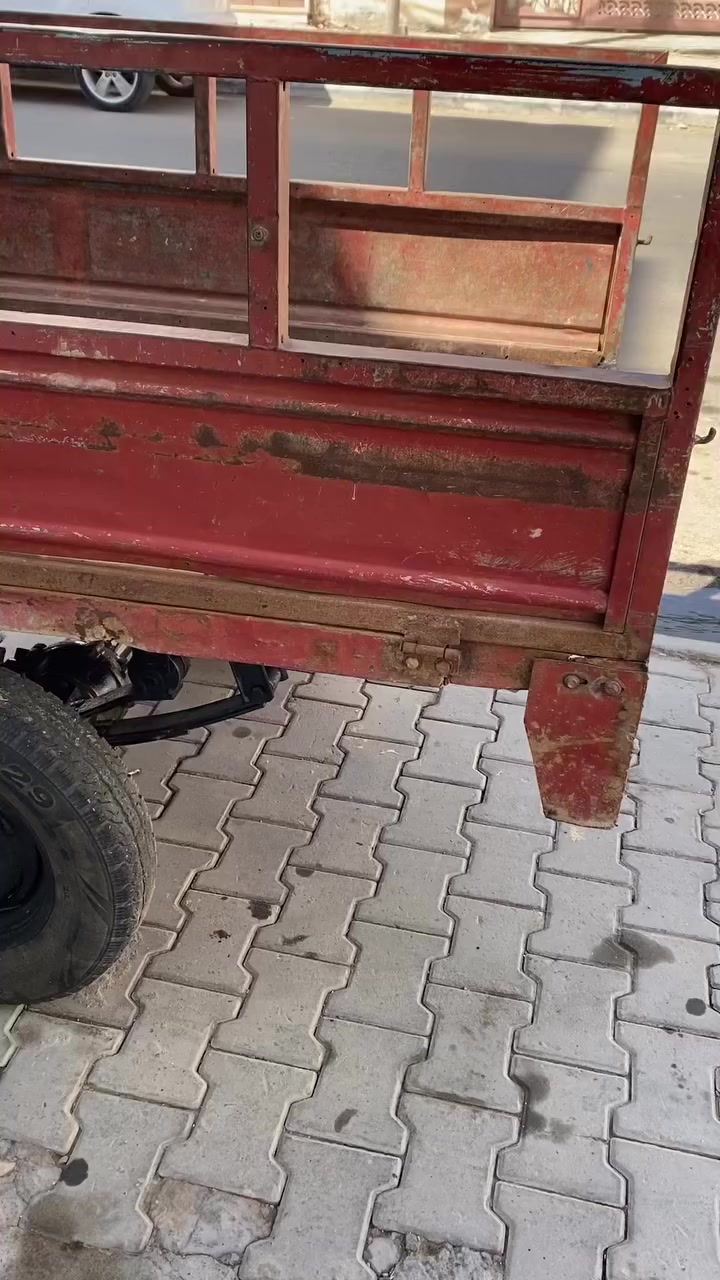 كلك البيع سعر٥٠٠ مكاني نجف شاصي نضيف مكينه نضيفه.   قم ***********
