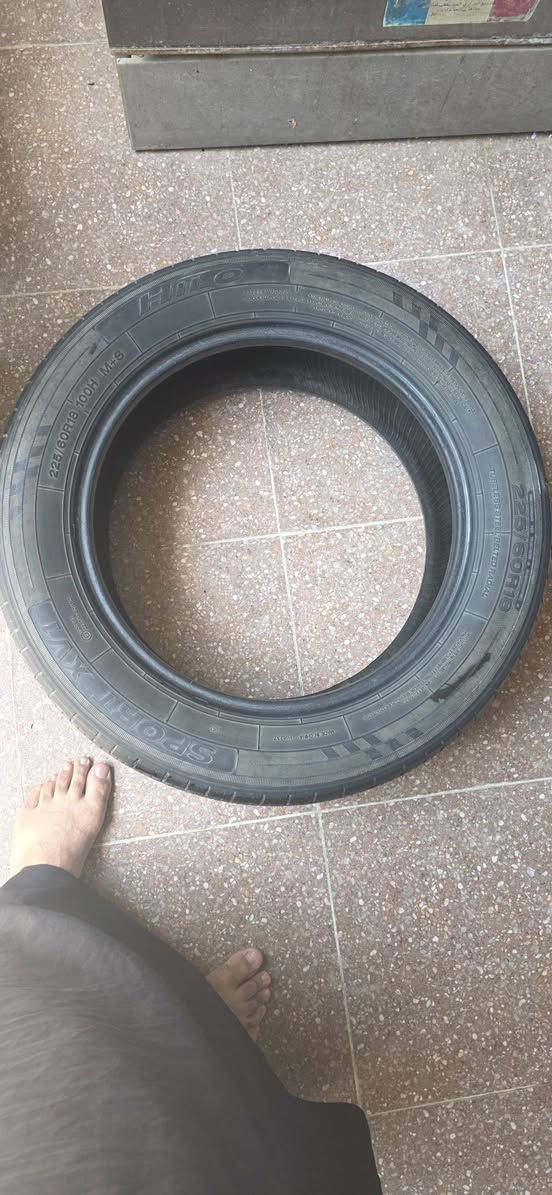 قياس قياس 225/60R18
جارجر اوباما مكاني نجف ***********
سعر 90 الف دينار
