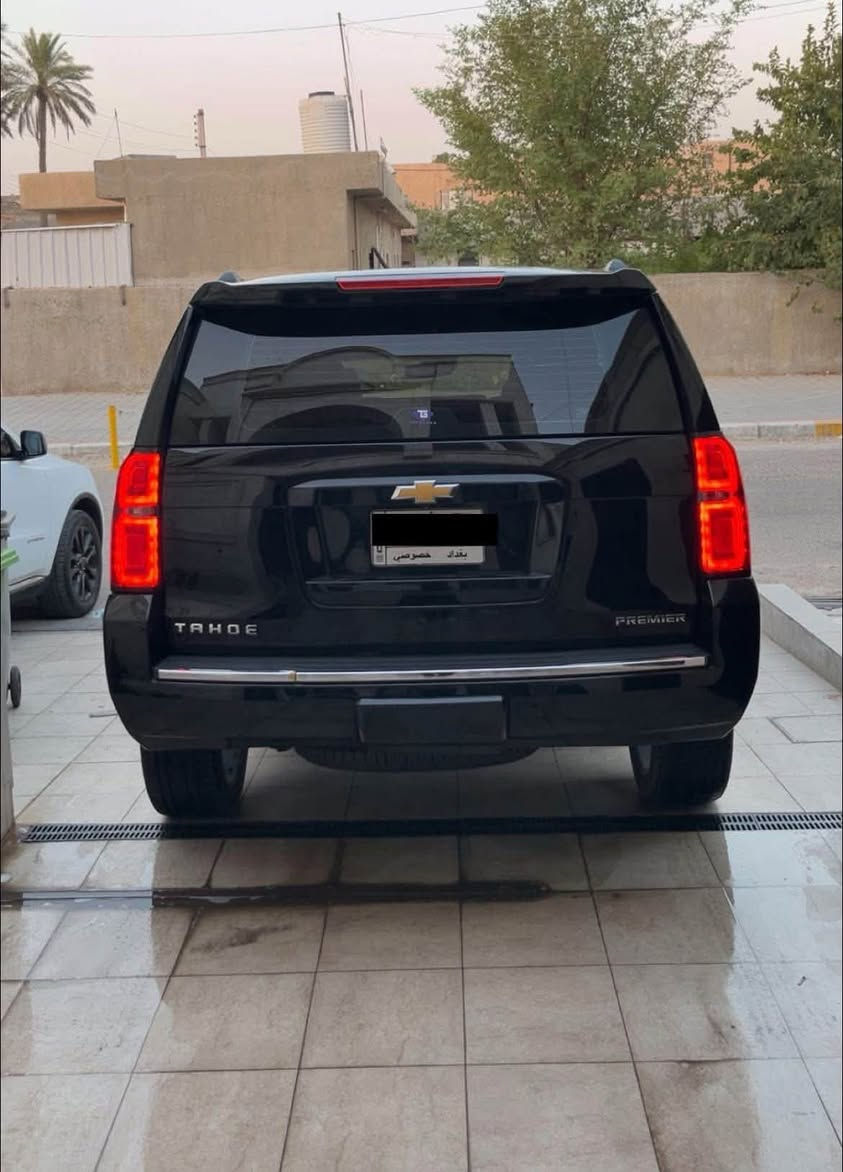 CHEVROLET   PREMIERللبيع
تاهو (2019) بريمير خليجي 
 ماشيه(165) الف / مكفوله عدا شخوط بسيطة
المواصفات                       
فول مواصفات ١/١
٨سلندر
سلايد(فتحة قمارة)
كراسي جلد اصلي
كراسي اثنين كهرباء
كراسي هزار(عند اقتراب السيارة من اي شي)
كراسي خزن(ميموري)
كراسي(تدفئة+تبريد)
كراسي خلفية كهرباء
كراسي خلفية تدفئة
تبريد خلفي شاشة
شحن الهاتف لاسلكياً
رادار امامي وجانبي
كروس سرعة
٣ بصمات
فول تحكم استيرن(جهتين امامي+جهتين خلفي)
استيرن كهرباء
استيرن تدفئة
شاشة عرض الاعطال
صندوك كهرباء(شفط)
نظام السير على الخط
دبل كير(عادي+اوتوماتيك)
دبل حساس(امامي+خلفي)
نظام تحكم بمستوى الضوء الداخلي
مانع تزحلق
پدل كهرباء(تحكم كهربائي بالبريك والبانزين)
فور ويل
شاشة امامية كبيرة اصلية
شاشة خلفية DVD اصلي 
كامرة خلفية
تشغيل عن بعد
قاصة سرية
اشارة بالمري
مري كهرباء(شفط)
لايت عدسة زنون
لد امامي
سستم_صوت
داتاشو كبيره 
كيجات ديجتال 
موصفات لبريمير بعد معروفه
مكان السيارة بغداد
الشراي يتصل 
***********
