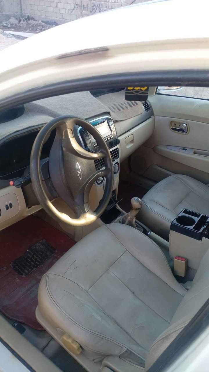 شيري فلاوي
تبريد ثلج 

كرهباياته كله شغاله 

لايتات زنون 

باتري جديد

سماعات سيت جديده

لمكينه بيه خيط تبخير 

لكير كفاله
كير عادي 

لكشر كفاله ماعده لخياسات معمره ومرشوشه 

سياره ماناقصه ايشي 
سياره عله وضع شركه سياره راعي واحد من شركه اله
العنوان البصره ابوجوزي 

***********

ريده 32وبيه مجال البصرة, العراق
