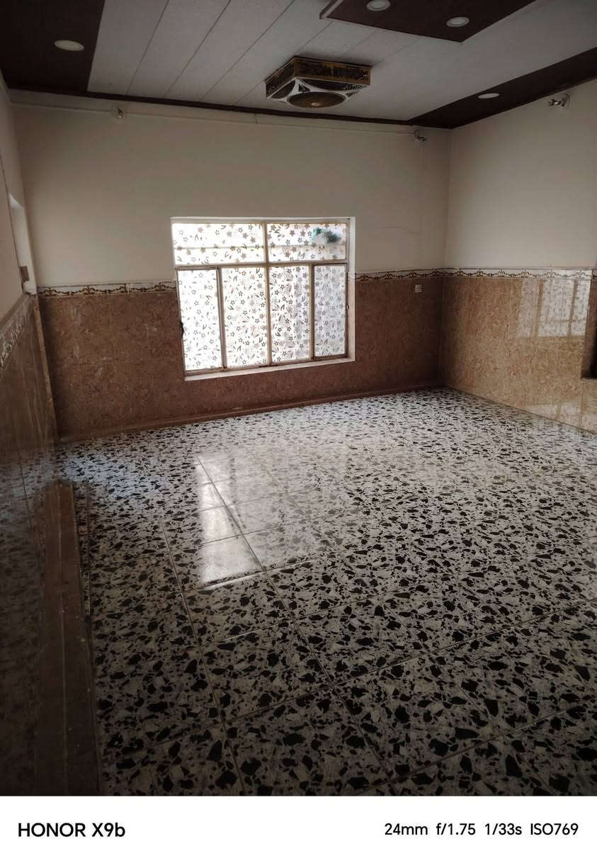 يوجد لدينا
دار الإيجار طابقين

اربع غرف نوم و استقبال كلدور و مطبخ مجمع صحيات

سعر الاجار 375 الف

حله حي العسكري خلف ام حميد الوكيلة

للاستفسار الاتصال على الرقم ***********
