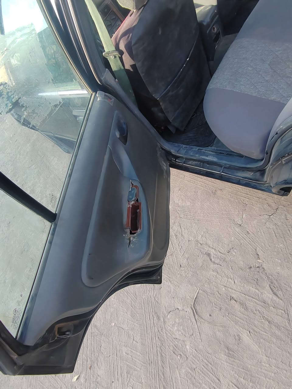 السلام عليكم للبيع دايو ابرنس موديل 93 رقم بغداد مشروع وطني كير عادي تحويل مباشر سياره ابلاديه بدون صبغ تكحيل فقط السعر 26 وبيها مجال عنوان اللطيفيه ع سريع جسر السابع  ***********
