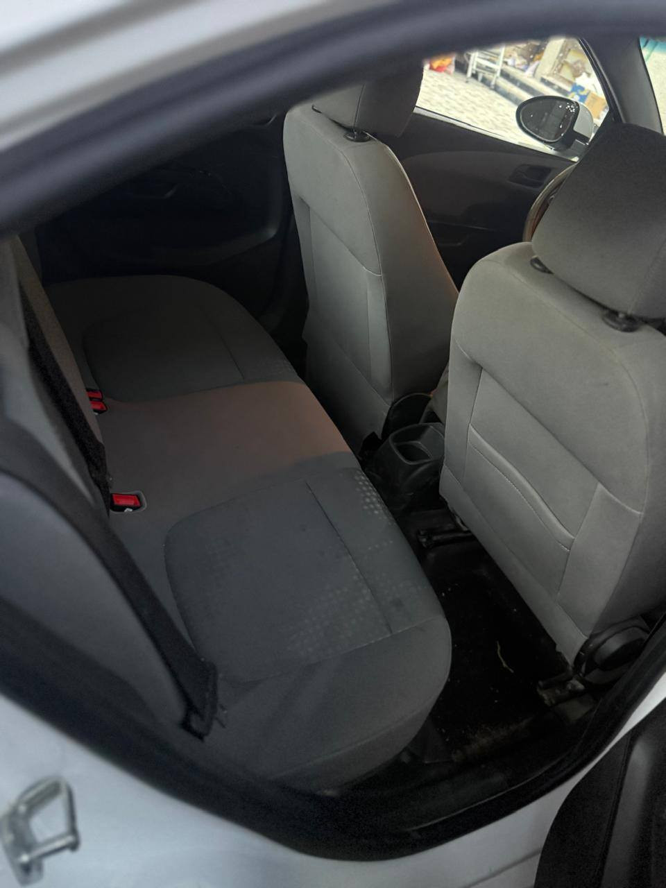 السلام عليكم سيارة افيو موديل 2019
سيارة جاهزة من كل شي مال بيت ما ناقصها شي 
السنوية منتهية صار سنه ولضرر كما موضح بالسونار 
السعر 87 وبيها مجال 
للأستفسار الانتصال على الرقم 
***********
