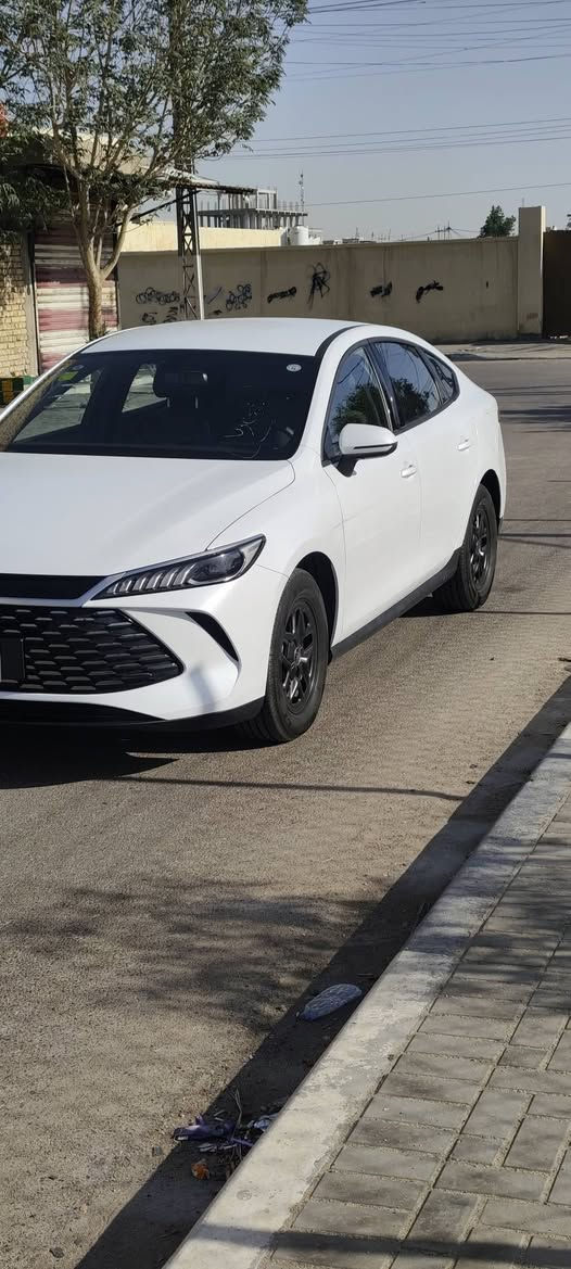 السلام عليكم بي واي دي جن بلص 
موديل 25 السياره ماشي 2 الفين
سياره كفالة عامة السعر الزيرو بل سواك 123
سعر السياره 118 
الرقم *********** البصرة, العراق
