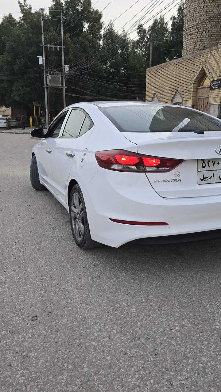 سلام عليكم
للبيع النتره او المراوس
موديل 2017
السياره كفاله عامه فقط بارد بدايه البنيد حداديه كير مكينه كله  كفاله .
@ مواصفات السياره
@ تحكم ستيرن جهتين  
@مانع نزلاق 
@ تبريد قطعتين
@ مكينه 1600 دوش 
@ كير AT
@ ليت LED ابو الحاجب 
@ شاشه +كامره دواره
@ السعر 137💵
العنوان_ نجف الاشرف📉 
للاستفسار الاتصال☎️ ***********
