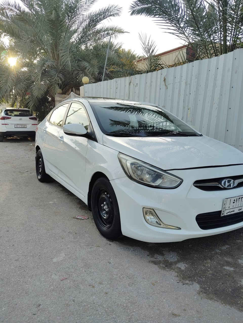 اكسنت خليجي موديل 2015 رقم نجف تحويل ثاني السياره بيها ضربة بچم الشواصي مليوحات اطرافهن معدلات وشويه صوب واحد من اللغد متعدل البنيد مبدل والجاملغات نفسهن ما مبدلات بيهن بارد جاهزه السياره من گير محرك تبريد شغال ثلج🥶 حداديه تمام كله والسياره كاعده ونصبتها حلوه وترايها كلش حلو
محرك 1600 شرط لا بخار ولا صوت 💢 
فتحه سقف💢 تحكمات صوبين 💢 اشاره بالمرايا 💢 
السعر المطلوب ((  84  $ )) بيها مجال للشراي 
للاستفسار الاتصال على الرقم ***********
اخيك أقره المنشور واني خادم ..... مكاني نجف دور الهنديه 
تراهم مراوس حسب القناعه
