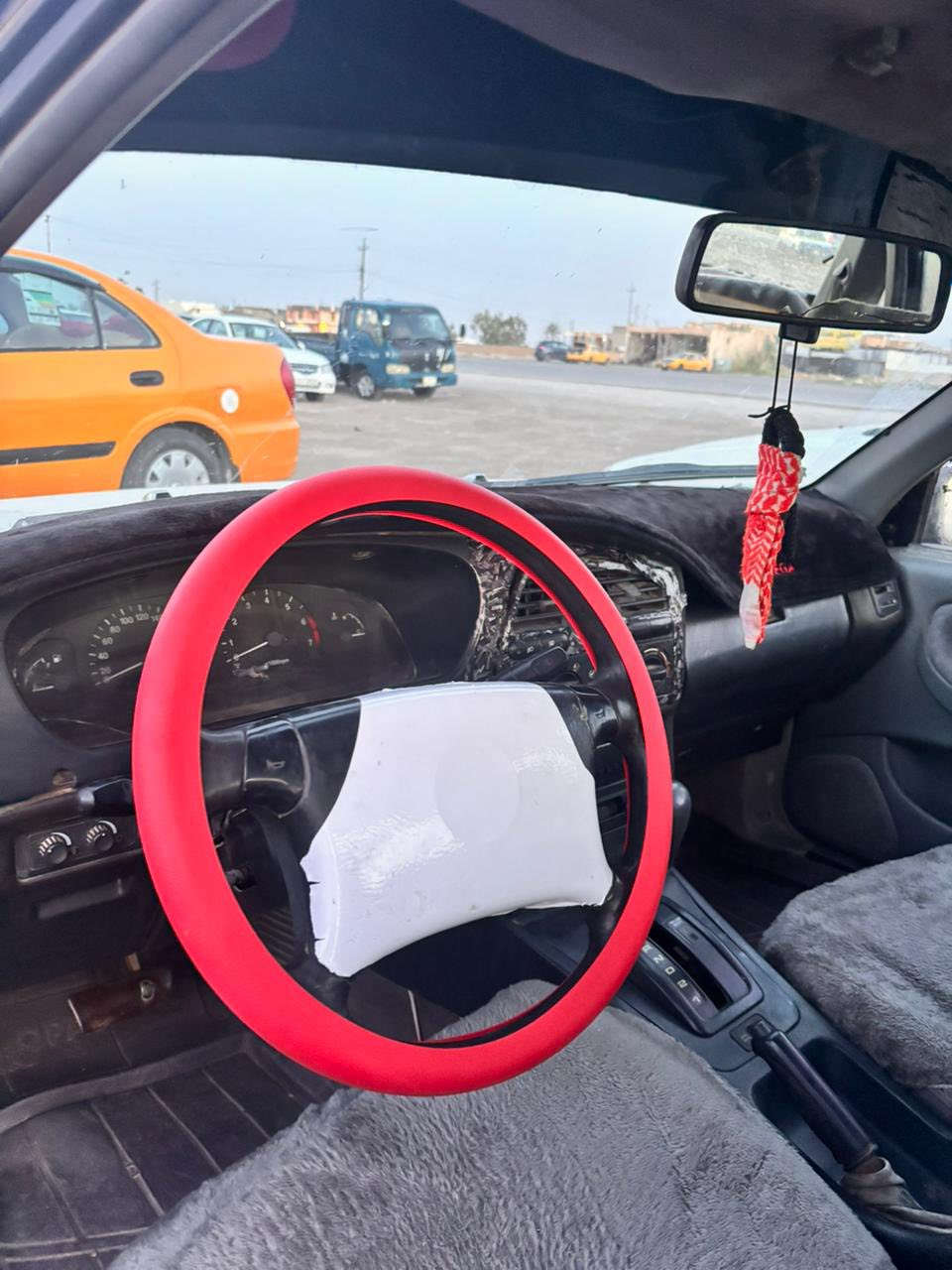 دايو برنس فراشه
موديل١٩٩٦
محرك١٨٠٠مفتوح
كير اوتماتيك
رقم بابل دولي تحويل مباشر
سنويه لل٢٠٣٠
اصل تبريد بس موشغال 
كمبريسر شغال 
مصبوغه عام 
نقصها يدات بوب وبطيخه صالصنه 
السعر ٢٢
المكان/الرمادي
لاستفسار/***********
