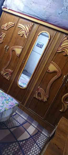 سلام عليكم غرفه نوم البيع ستعمال قليل عنواني بغداد حي النصر السعر 650 وبيهه مجال ***********
