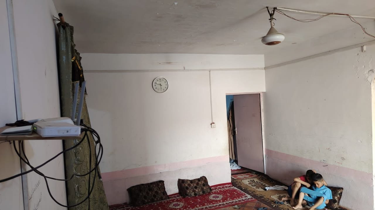 للبيع ...
دار على مساحه اكثر من 600 متر
مع قطعة اكثر 500 متر
حسب ما موضح بالصور قابل للزيادة المساحة
الدار مع القطعة رقم بالبلدية
العنوان / بروانه - قرب جامع خاشع
السعر 30 للدار والقطعة قابل للتفاوض 
للاستفسار : مراجعة المكتب او الاتصال على الارقام التالية ...
***********
***********
بأدارة : ابو مريــــــــــــم
🌹🌹🌹🌹🌹🌹🌹
