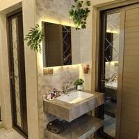 بيت 152م بحي الوحدة قرب الموحده وقرب القطاع الصحي والسوق على شارع ال15...