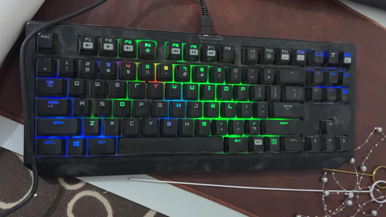 مستعمل للبيع
Razer blackwidow Tournament Edition chroma V2 

سعر 30 الف ..

مكاني بابل .. يتوفر توصيل


**إذا كنت صاحب هذا الإعلان وتريد حذفه لأي سبب، رجاءا أرسل رسالة إلى الدعم الفني**