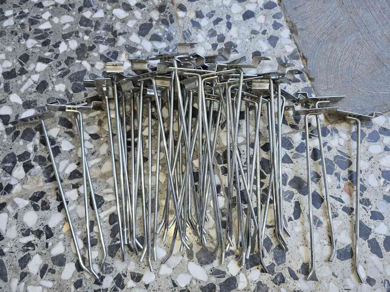 لوح انديف + هوكات للبيع
لوح انديف قياسة
الطول 240 
العرض 120 

هوكات عدد 46 

الناصرية / حي الشهداء 
***********
