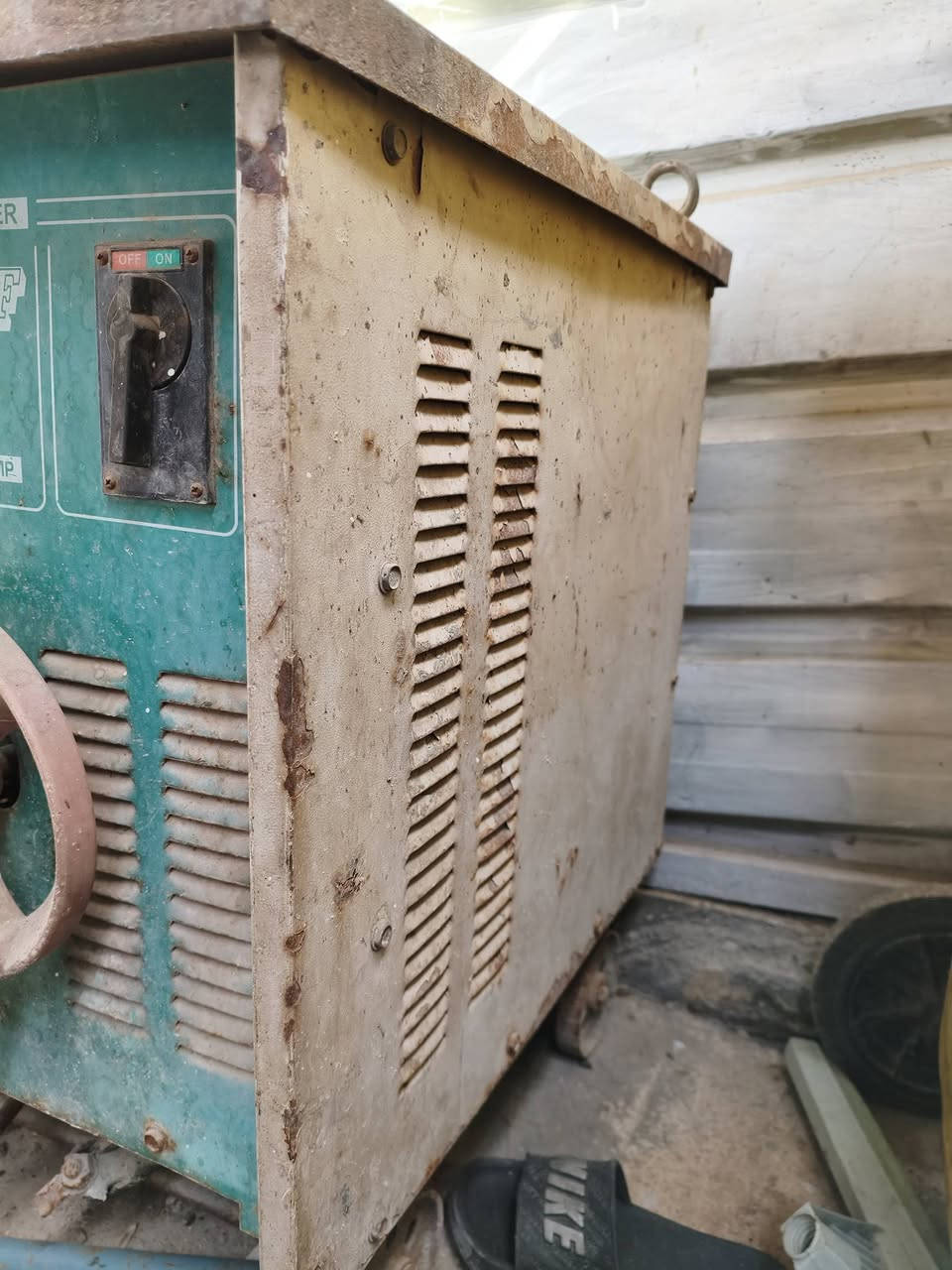 للبيع مكينه مال لحيم كلشي مابيه شرط عله فحص وشغاله مكاني بغداد مدينة صدر


**إذا كنت صاحب هذا الإعلان وتريد حذفه لأي سبب، رجاءا أرسل رسالة إلى الدعم الفني**